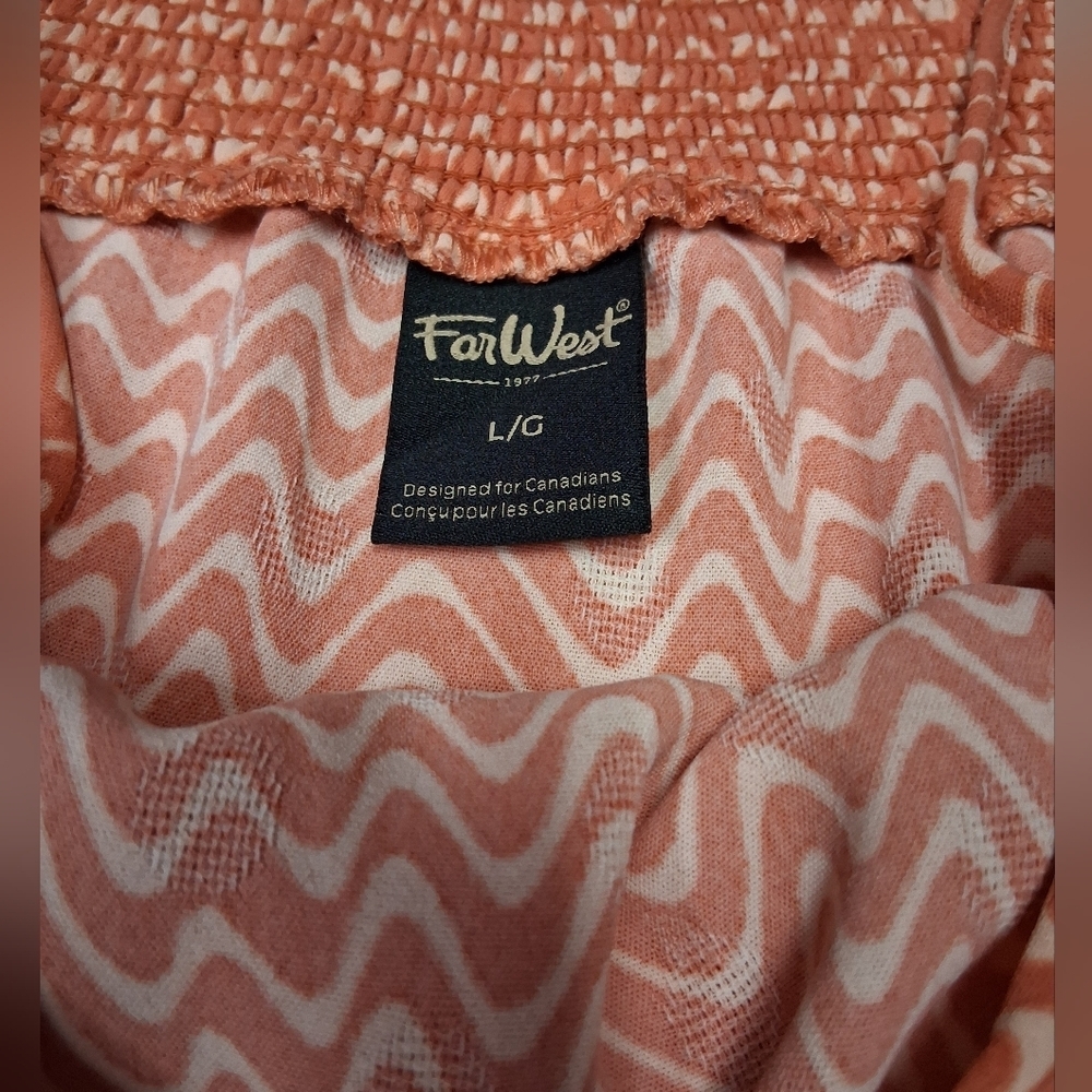 Farwest Women's Coral Chevron Camisole Tank Top - Picture 3 of 7